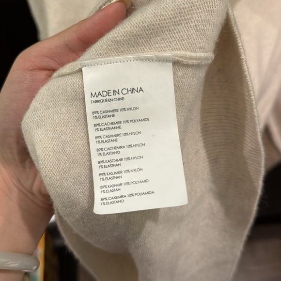 Club Monaco cashmere sweater - Picture 4 of 4